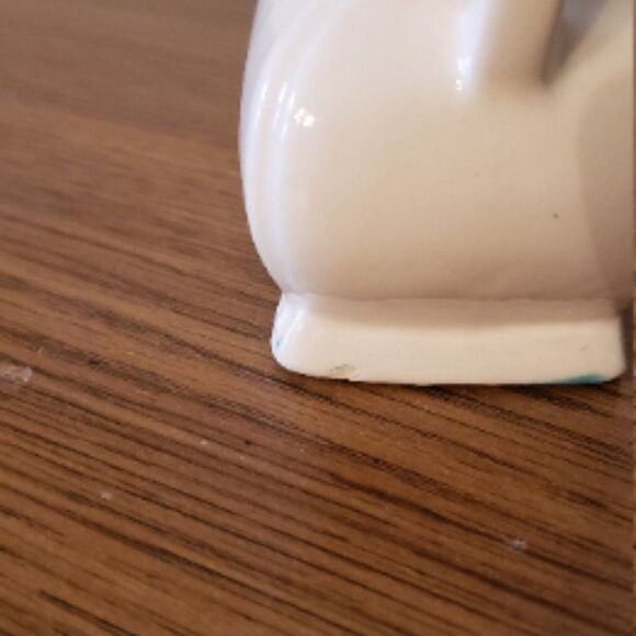 Vintage Ornate Glazed Ceramic White Vase w/Handles - Picture 7 of 7